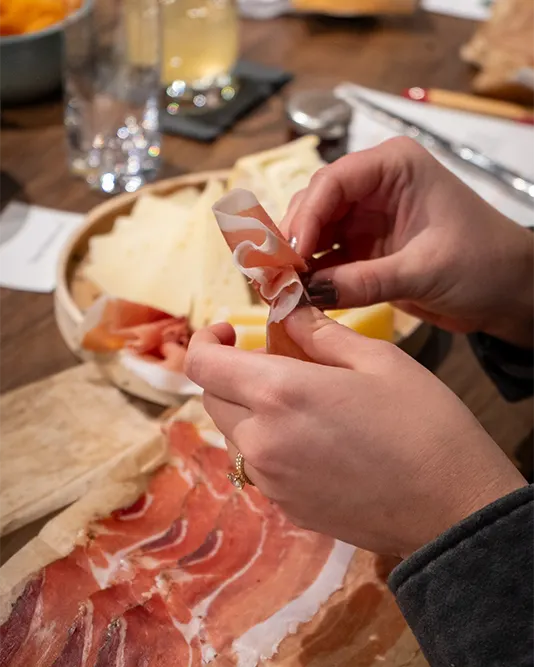cheeseboard/charcuterie making