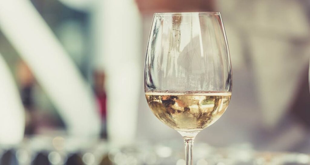 Why You Should (Still) Be Drinking White Wine