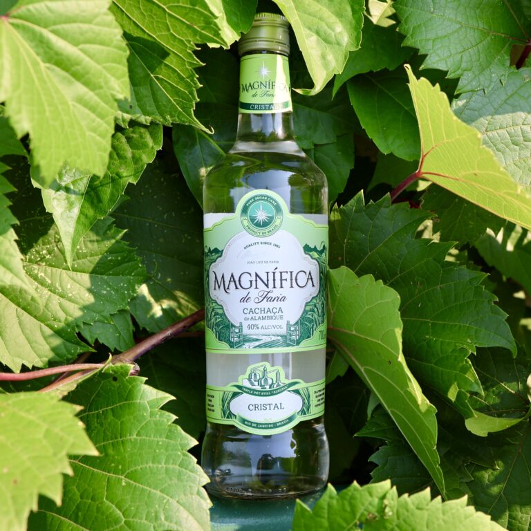 Magnifica Cachaça Cristal